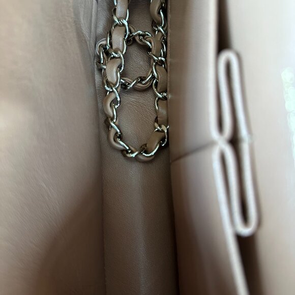 Chanel Beige Quilted Medium Flap Bag - Picture 6 of 8